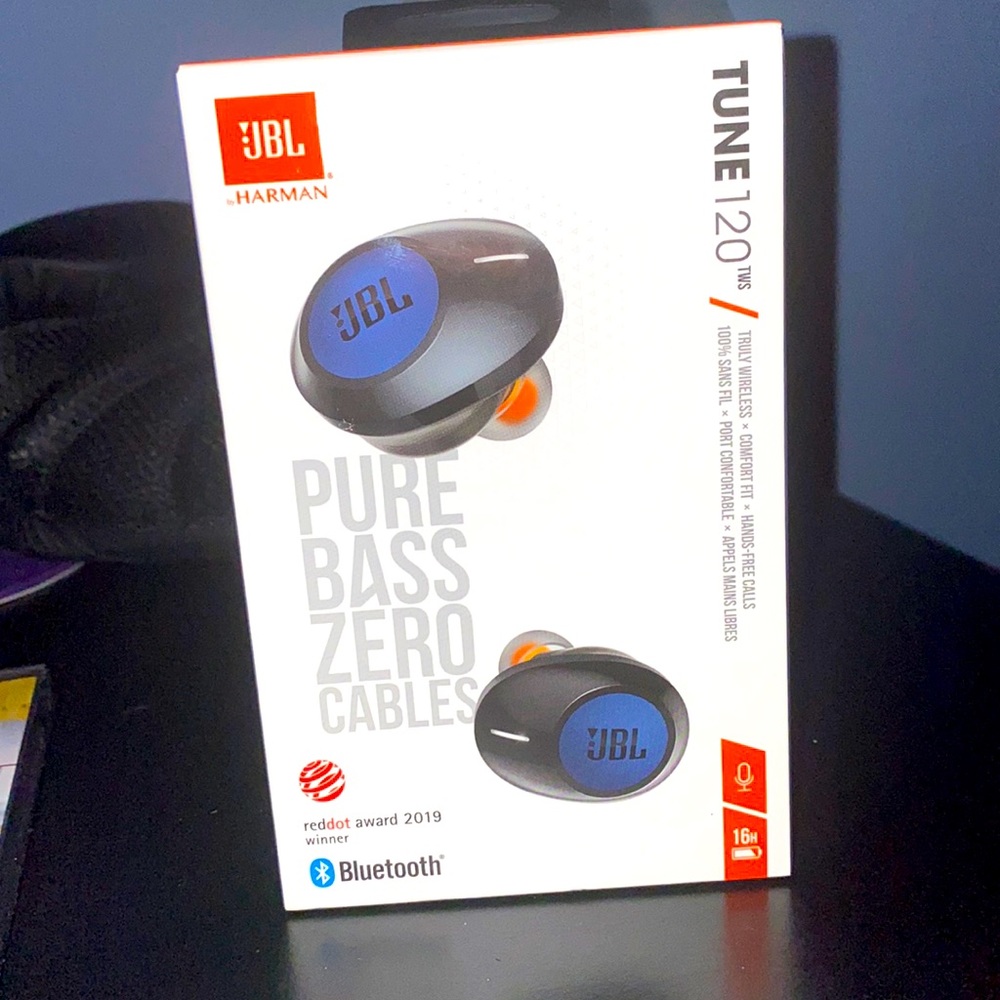 JBL Hartman Earbuds (NEVER OPENED)